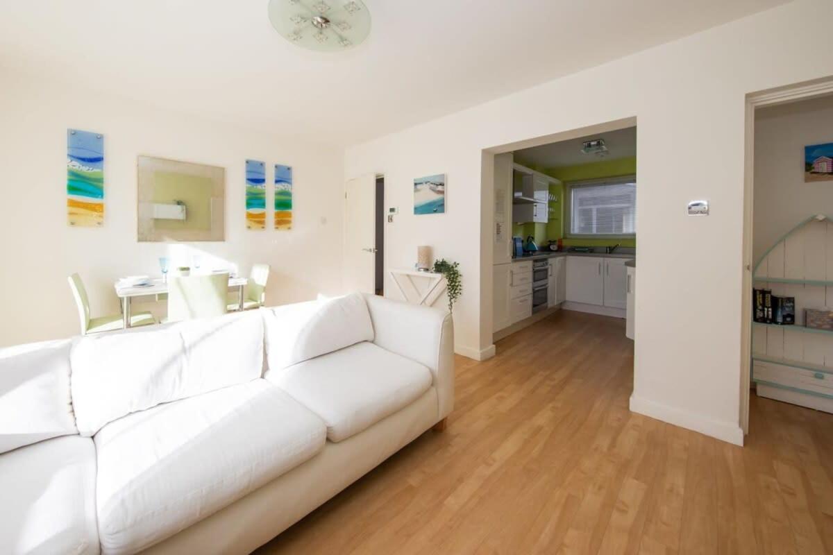 Sunny & Modern Near The Beach & Village W Parking East Wittering Exterior foto
